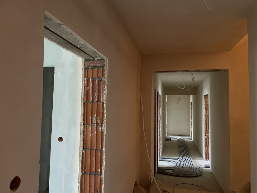 Budynek wielorodzinny z lokalami usługowymi